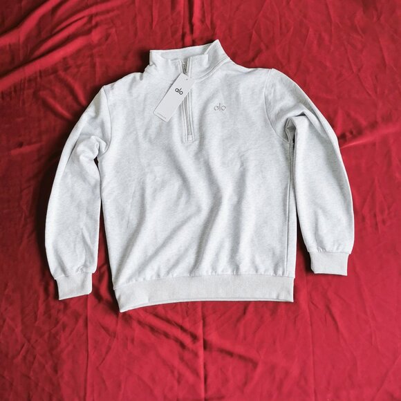 Alo Yoga Accolade 1/4 Zip Pullover Athletic Heather Grey NWT Size M - Picture 1 of 4
